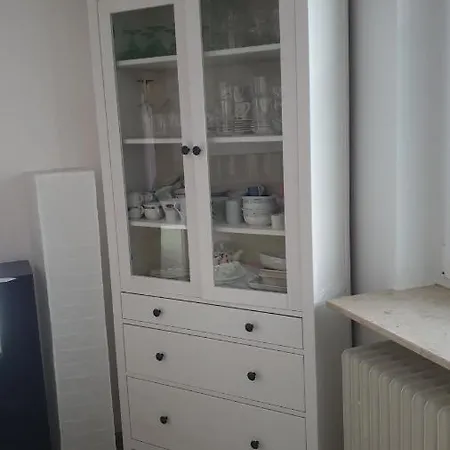 Tj's In Der Domstadt Homestay
